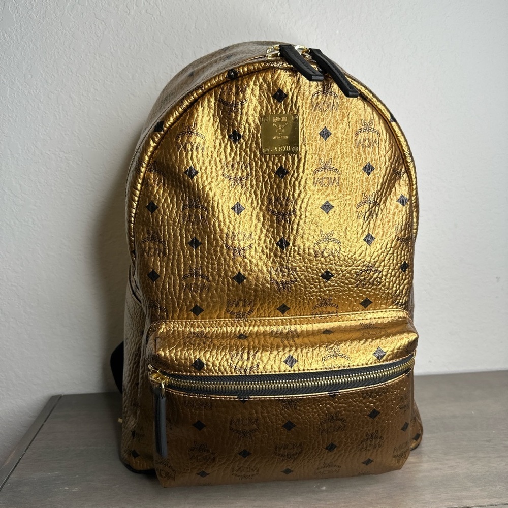mcm backpack large authentic.